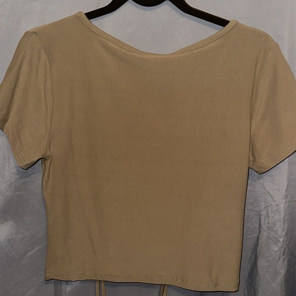 Bae City Top - Picture 5 of 5